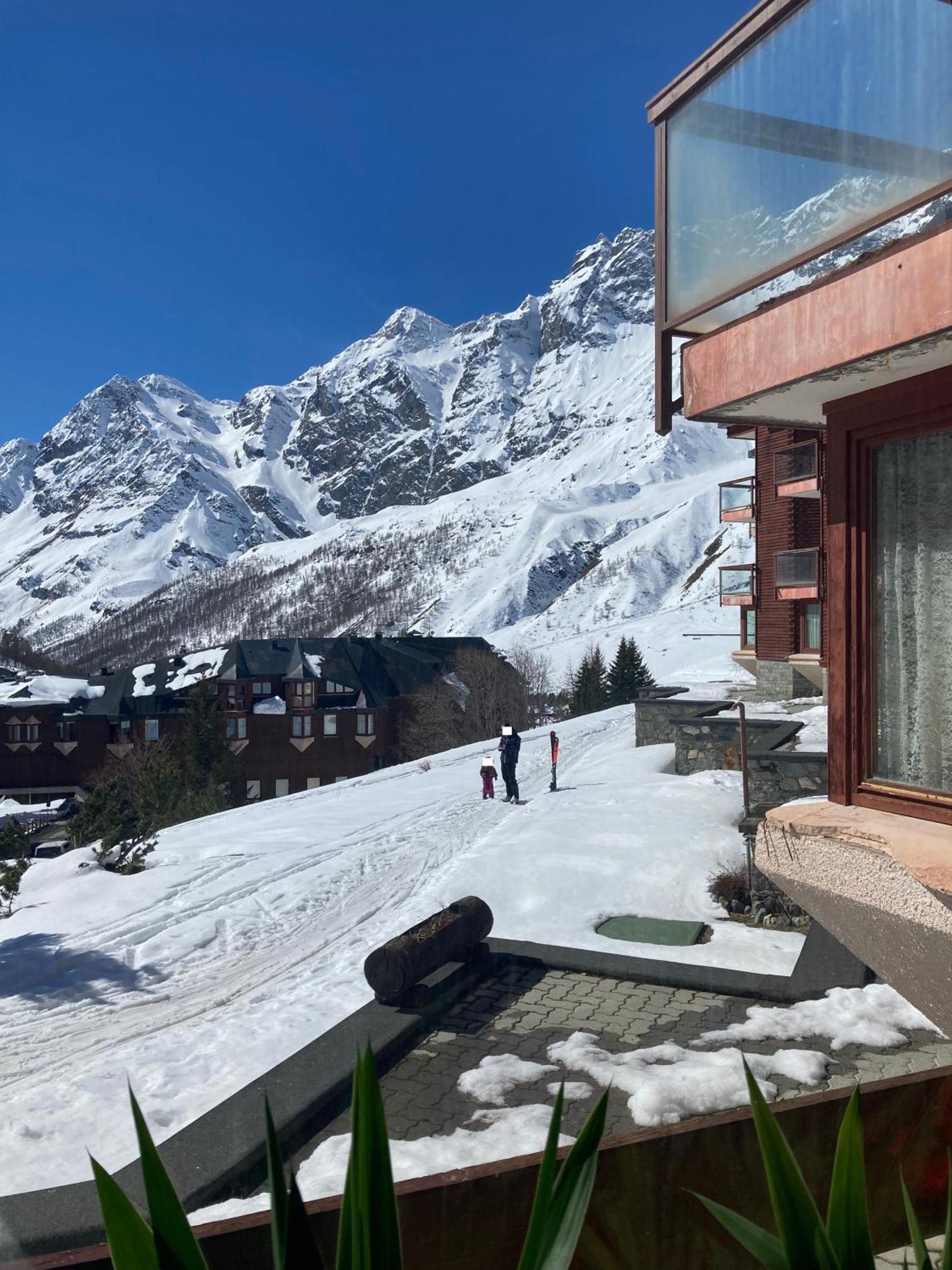 Stella Del Cervino, Ski In & Ski Out, With Garage Apartment Breuil-Cervinia Exterior photo