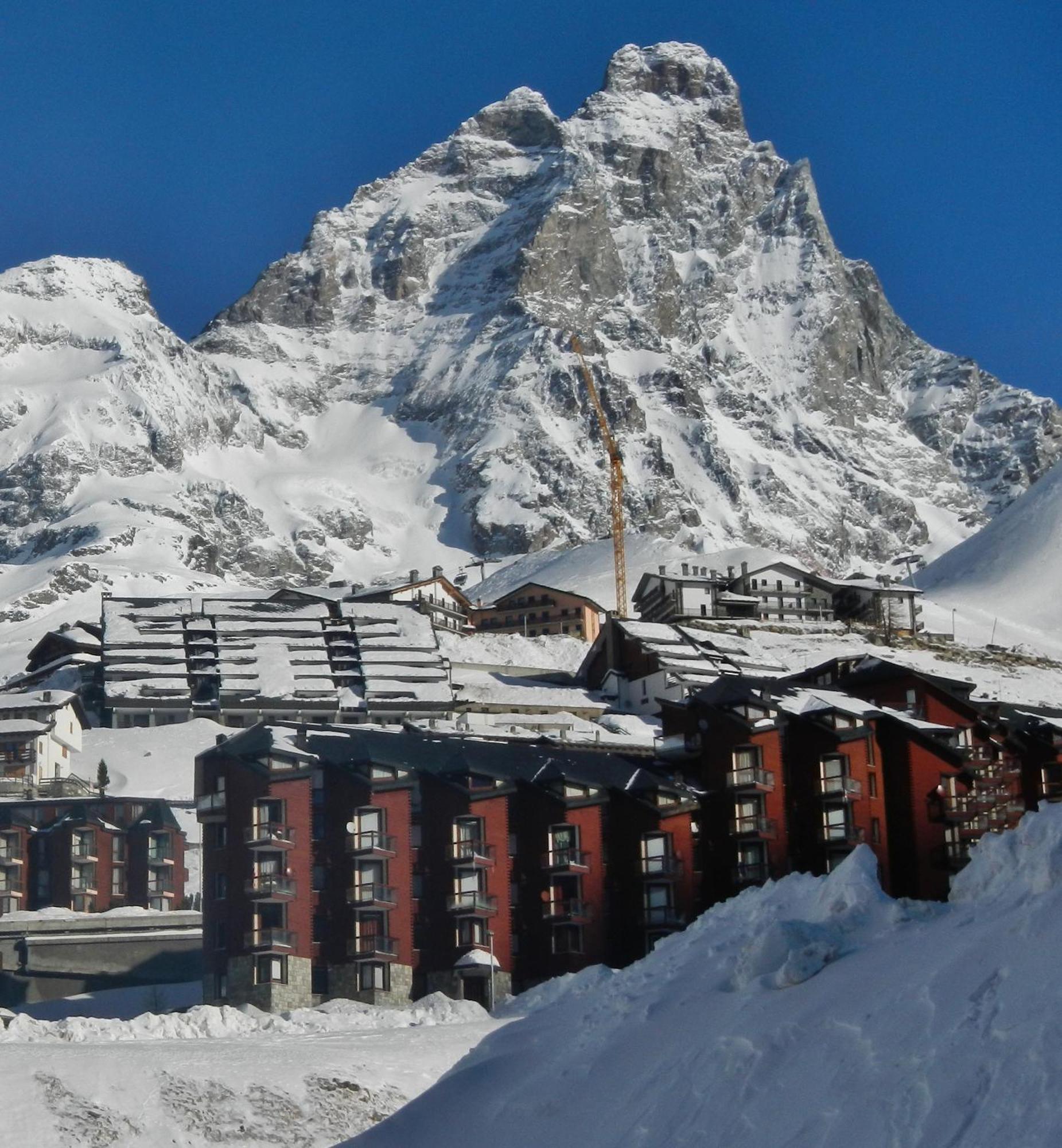 Stella Del Cervino, Ski In & Ski Out, With Garage Apartment Breuil-Cervinia Exterior photo